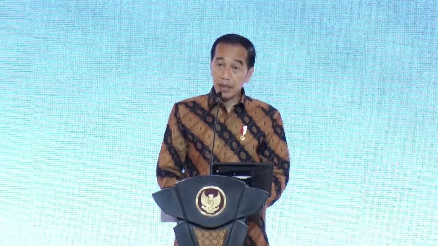 Presiden Joko Widodo dalam acara Outlook Perekonomian Indonesia 2023, Rabu (21/12/2022). (Tangkapan layar via Youtube PerekonomianRI)