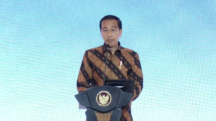 Presiden Joko Widodo dalam acara Outlook Perekonomian Indonesia 2023, Rabu (21/12/2022). (Tangkapan layar via Youtube PerekonomianRI)
