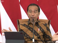 Ekspor Bauksit Disetop, Jokowi Ketiban 'Durian Runtuh' Lagi..