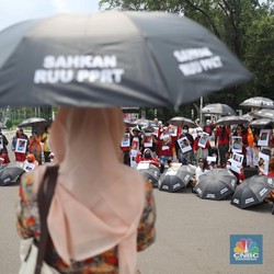 Profesi Pekerja Rumah Tangga Mau Diatur UU, Ini Poinnya