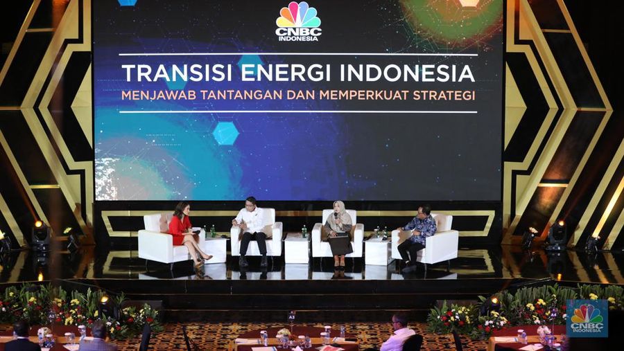 forum Transisi Energi Indonesia di Menara Bank Mega (MBM) Jakarta, Kamis (22/12/2022). (CNBC Indonesia/Tri Susilo)