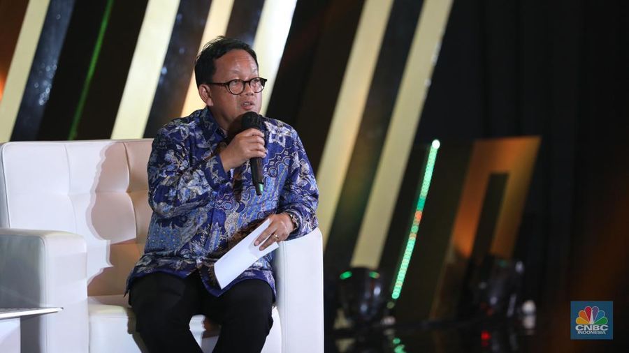 Ketua Komisi VII DPR Sugeng Suparwoto dalam acara forum Transisi Energi Indonesia di Menara Bank Mega (MBM) Jakarta, Kamis (22/12/2022). (²©²ÊÍøÕ¾/Tri Susilo)