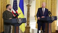 Tok! Biden Gelontorkan Rp 702 Triliun Buat Zelensky