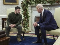 Ini Pesan Khusus Zelensky Usai Bertemu Biden di Washington DC
