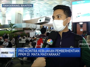 H-2 Nataru Bandara Soetta Dipadati Penumpang