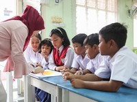 Ngumpulin Uang Sekolah Anak? Pakai Ini Biar Cuan!