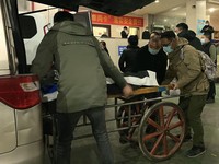 Ogah Nganggur, Lulusan S2 China Pilih Kerja Mengurusi Jenazah