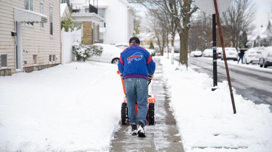 Badai musim dingin di New York, Amerika Serikat. (The Washington Post via Getty Images)