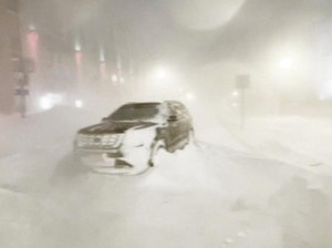 Video New York Tetapkan Status Darurat Jelang Badai Devin