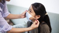 Abu Vulkanik Sampai Jakarta, Ini Masker yang Sebaiknya Kamu Punya