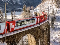 Swiss Lebih Dulu Punya Kereta Panoramic, Begini Kemewahannya