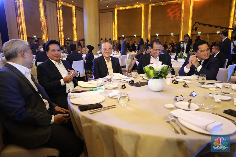 Low Tuck Kwong dalam acara CNBC Indonesia Award 2022. (CNBC Indonesia/Tri Susilo) Low Tuck Kwong dalam acara CNBC Indonesia Award 2022. (CNBC Indonesia/Tri Susilo)