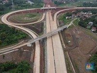 Catat Nih! Deretan Taipan Raksasa di Proyek Tol RI