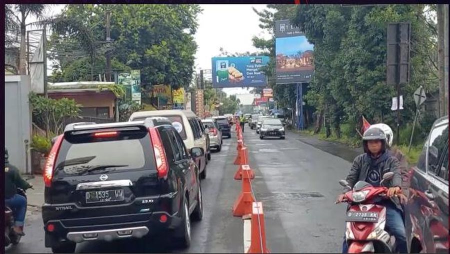 Suasana di Lembang Jawa Barat mulai dipadati. (Tangkapan Layar 20 Detik)