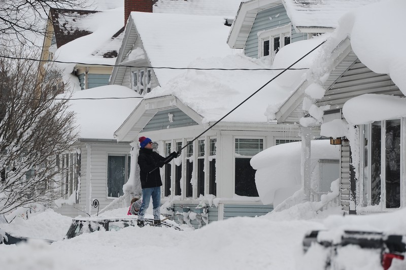 Badai musim dingin dahsyat yang membekukan sebagian besar wilayah timur Amerika Serikat. (AFP via Getty Images/JOED VIERA)