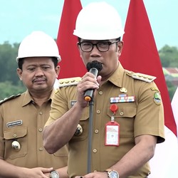 Ridwan Kamil Sebut Puluhan Nyawa Melayang Gegara Truk Tambang