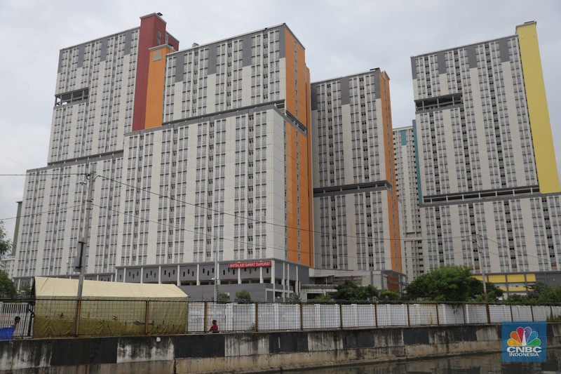 Suasana terkini Rumah Sakit Darurat Covid-19 (RSDC) Wisma Atlet, Kemayoran, Jakarta Pusat, Selasa (27/12/2022). (CNBC Indonesia/ Muhammad Sabki)