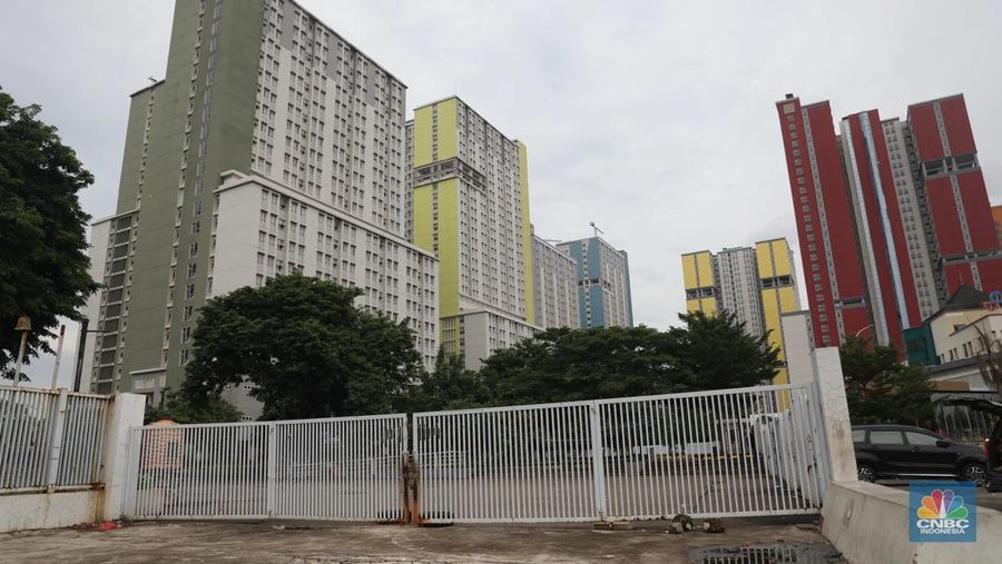 Suasana terkini Rumah Sakit Darurat Covid-19 (RSDC) Wisma Atlet, Kemayoran, Jakarta Pusat, Selasa (27/12/2022). (CNBC Indonesia/ Muhammad Sabki)