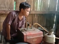 Cerita Aril Montir Cilik yang Tetap Tegar Menafkahi Diri