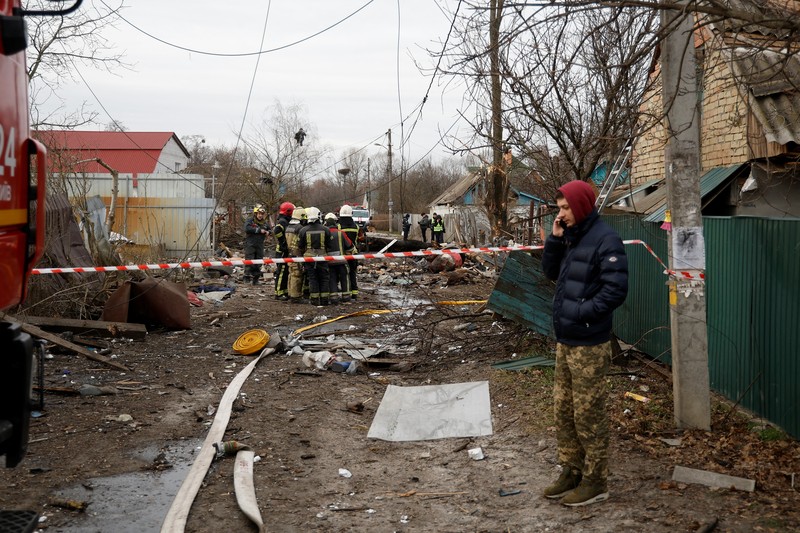 Sistem pertahanan udara Ukraina mencegat roket yang diluncurkan oleh pasukan Rusia di Kyiv, Ukraina pada 29 Desember 2022. Sistem pertahanan udara Ukraina mencegat roket yang diluncurkan oleh pasukan Rusia di Kyiv, Ukraina pada 29 Desember 2022. (Mustafa Ciftci/Anadolu Agency via Getty Images)