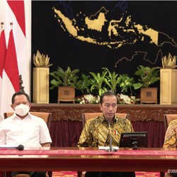 PPKM Dicabut, Jokowi: Pandemi Belum Berakhir!