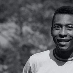 5 Fakta Pele: Hidup Sekali, Tapi Juara Piala Dunia Tiga Kali