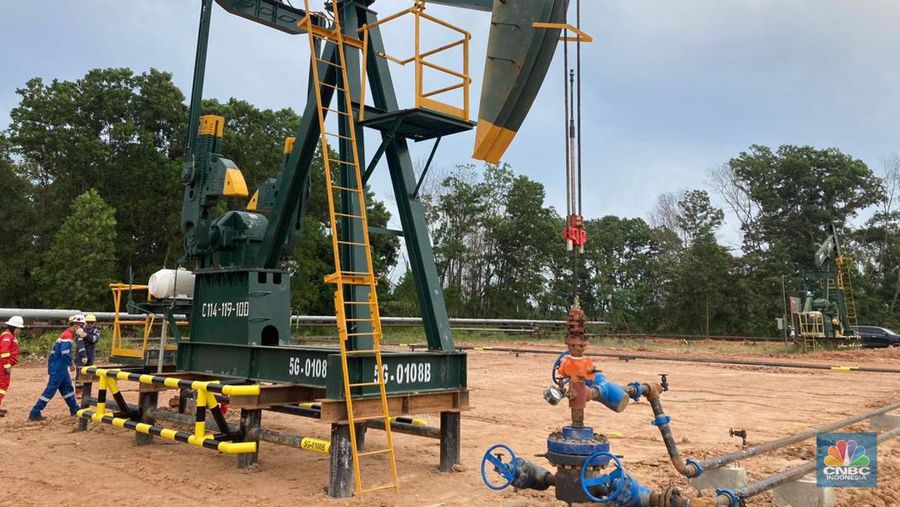 Proses produksi minyak di Blok Minyak Rokan yang dioperasikan PT Pertamina Hulu Rokan (PHR). Lokasi sumur HO 5G-0108B Duri Field Kabupaten Bengkalis, Riau Jumat (30/12/2022). (²©²ÊÍøÕ¾/Verda Nano Setiawan)