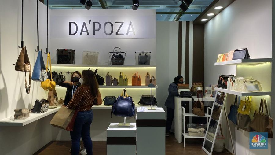 Toko tas DA'POZA. (CNBC Indonesia/Anisa Sopiah)