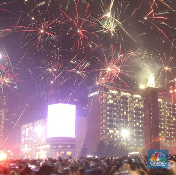 2 Tahun Vakum, Perayaan Tahun Baru 2023 Pecah di Jakarta