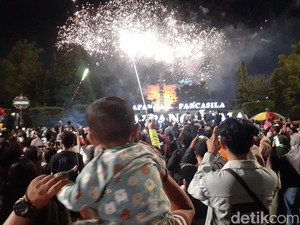 Catat Lur! Ini Lokasi Pesta Kembang Api Malam Tahun Baru di Semarang