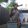 Kisah Kakek Abbas Hidup Sendirian dari Menambal Panci