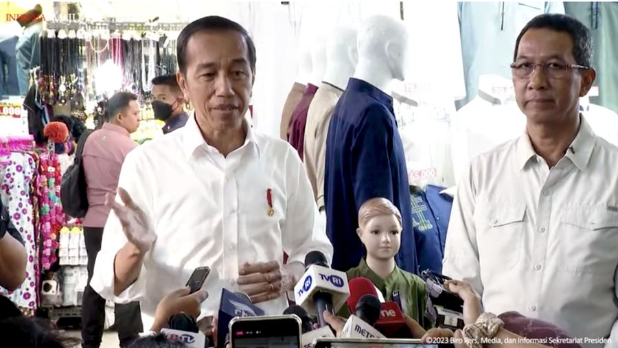 Keterangan Pers Presiden RI Setelah Meninjau Pasar Tanah Abang, 2 Januari 2023 (Tangkapan Layar Youtube)