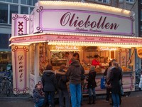Lagi Viral, Asal-Usul Olibollen Ternyata dari Orang Yahudi?