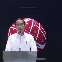 Jokowi Happy Dapat Kabar Baik dari Menkeu & Ketua DK OJK