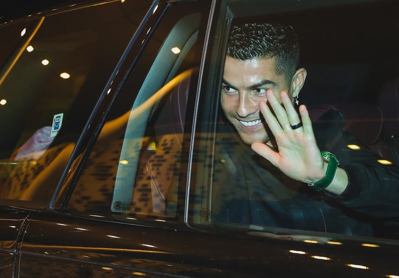 Legenda sepak bola Portugal Cristiano Ronaldo tiba di Riyadh untuk menandatangani kontrak dengan klub sepak bola Al Nassr pada 03 Januari 2023 di Arab Saudi.  (Photo by Al Nassr Football Club / handout/Anadolu Agency via Getty Images)