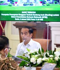 Ini Nyata! Jokowi Ketiban 'Durian Runtuh' Rp588 T Di 2022