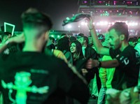 Potret Terbaru Arab Saudi, Wanita Buka Cadar Hingga Bikini