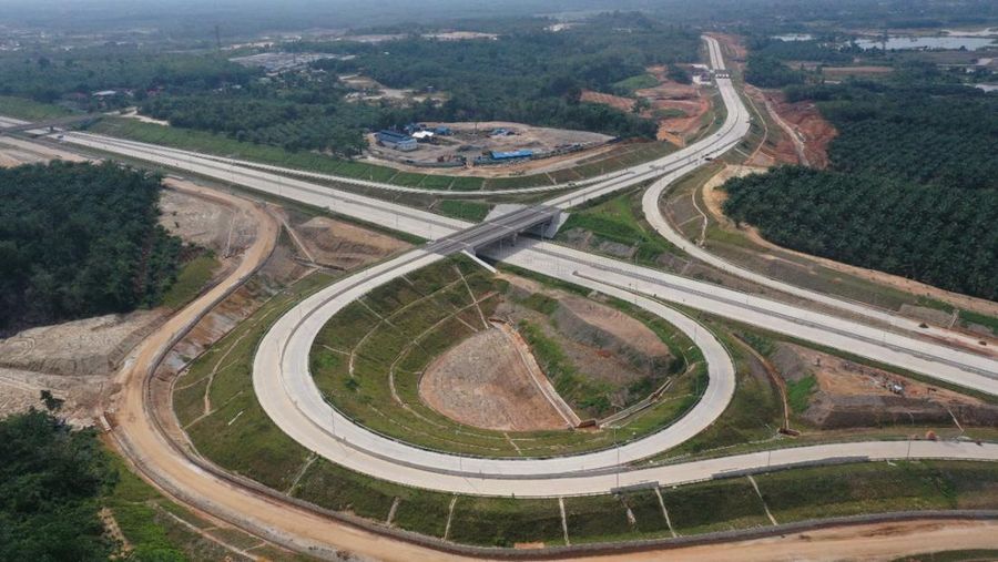 Presiden Joko Widodo dalam Peresmian Jalan Tol Ruas Pekanbaru - Padang, Seksi Pekanbaru - Bangkinang, 4 Januari 2023. (Dok. Hutama Karya)