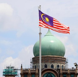 Panas Megakorupsi Malaysia Rp 71 T, Eks PM Bebas di Sini