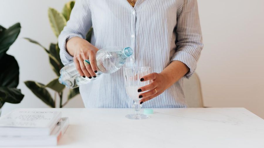 Ilustrasi Air Putih (Photo by Karolina Grabowska via pexels)