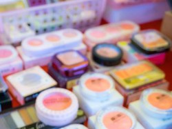 Pengakuan Korban Kosmetik Abal-abal Alami Masalah Ginjal usai Pakai Produk Ini Pengakuan Korban Kosmetik Abal-abal Alami Masalah Ginjal usai Pakai Produk Ini