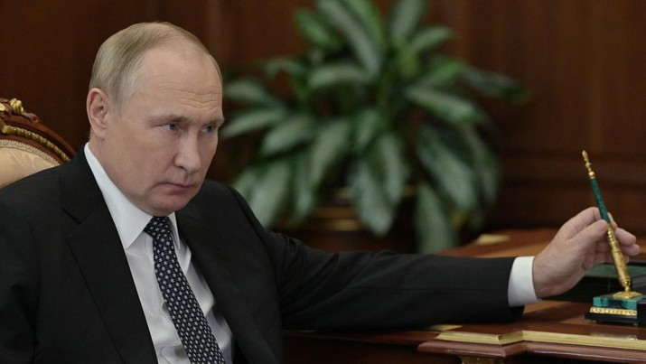 Putin Perintahkan Gencatan Senjata Perang Rusia-Ukraina