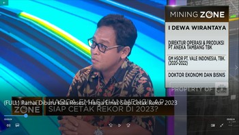 Banyak Diburu Kala Resesi, Harga Emas Siap Cetak Rekor 2023?