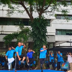 Aksi Mendag Zulhas Senam Pagi: Sakit Mahal, Olahraga Murah!