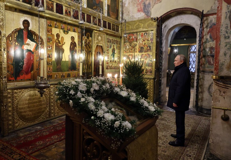 Russia Putin Orthodox Christians Russian President Vladimir Putin, background center, attends the Christmas service at the Annunciation Cathedral in the Moscow Kremlin in Moscow, Russia, Saturday, Jan. 7, 2023. Orthodox Christians celebrate Christmas on Jan. 7, in accordance with the Julian calendar. (Mikhail Klimentyev, Sputnik, Kremlin Pool Photo via AP)