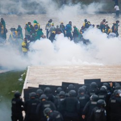 Brasil Chaos! Ibu Kota Darurat, Istana Diserang Warga