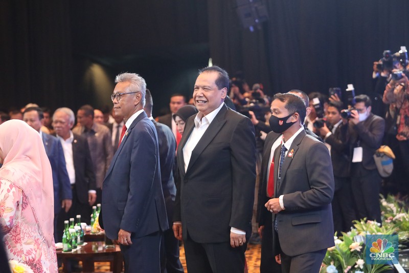 CT Corps Leadership Forum Bersama Perdana Menteri Malaysia YAB Dato' Seri Anwar Ibrahim, di Menara Bank Mega, Jakarta, Senin, 9/1/2023. (CNBC Indonesia/ Muhammad Sabki)