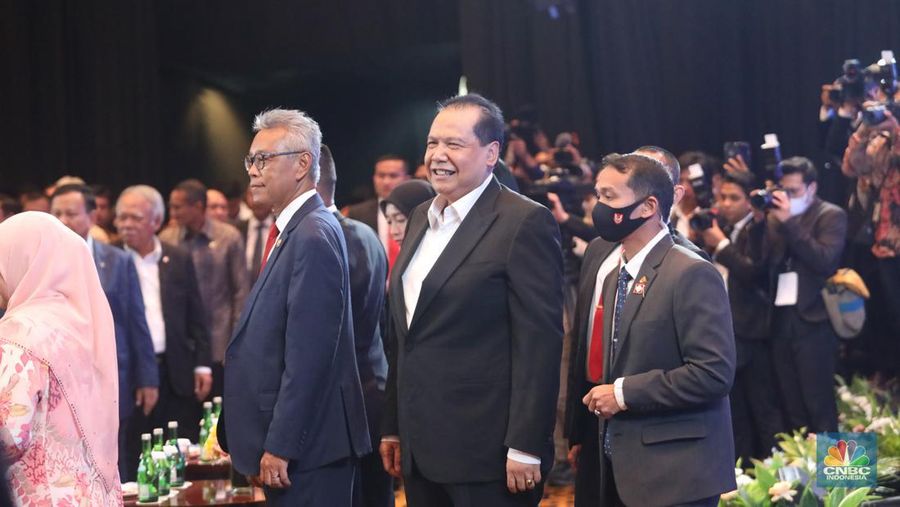 CT Corps Leadership Forum Bersama Perdana Menteri Malaysia YAB Dato' Seri Anwar Ibrahim, di Menara Bank Mega, Jakarta, Senin, 9/1/2023. (CNBC Indonesia/ Muhammad Sabki)