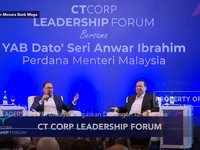 Jawaban Anwar Ibrahim Soal TKI Hingga Peran Malaysia di OKI