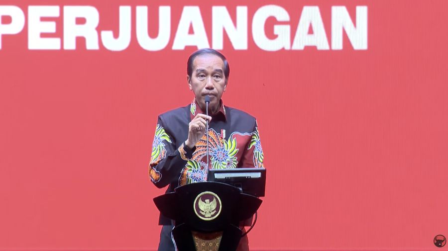 Jokowi dalam acara memperingati hari Ulang Tahun PDI Perjuangan yang ke-50 tahun. (Tangkapan layar Youtube PDI Perjuangan)